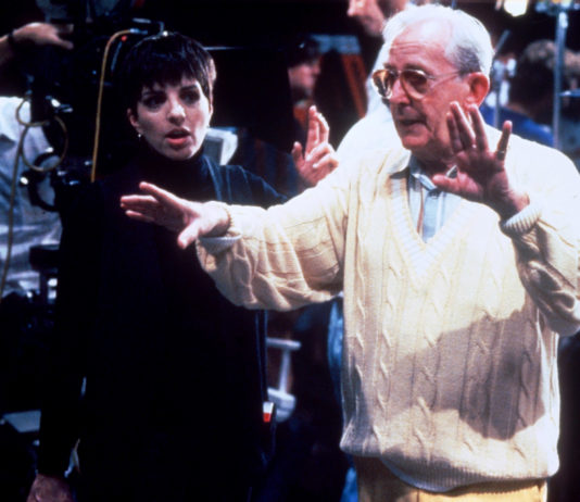 Bond Director Lewis Gilbert Dies, Aged 97