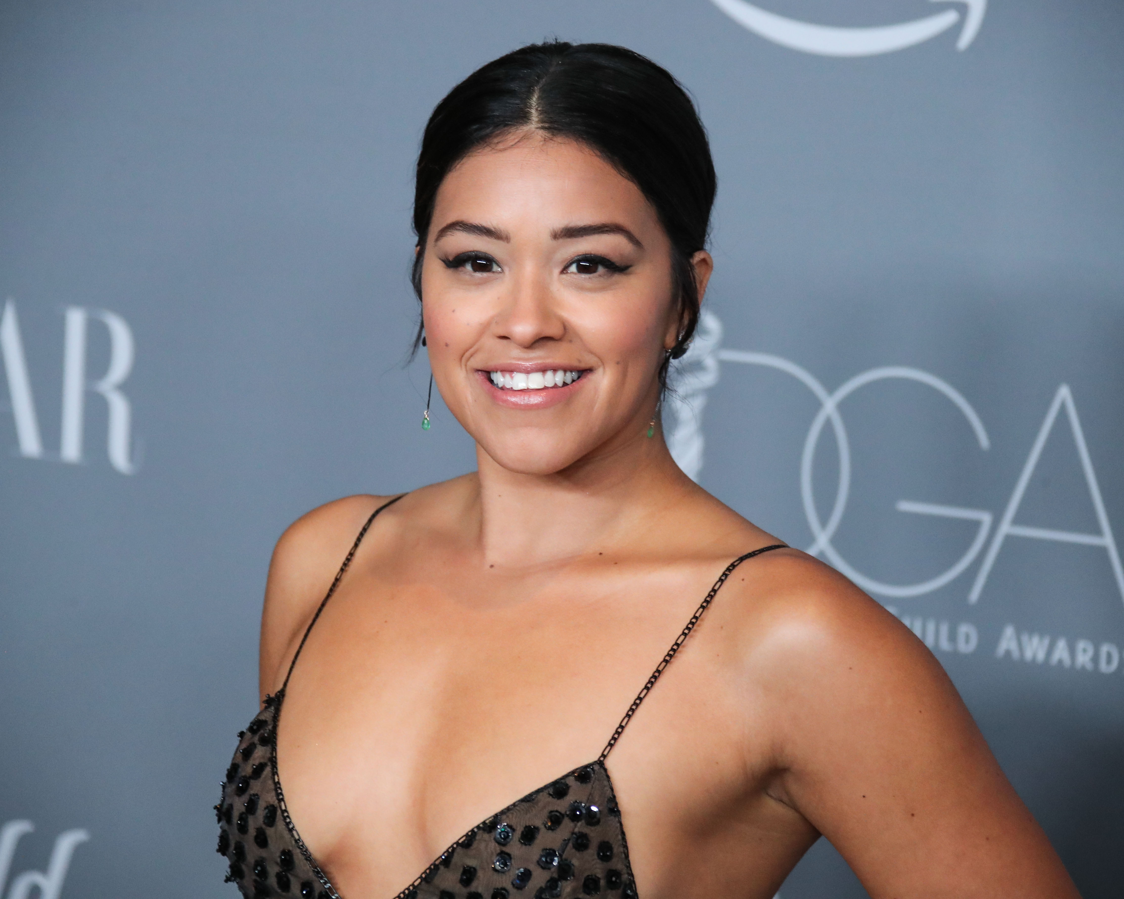 Gina rodriguez desnuda