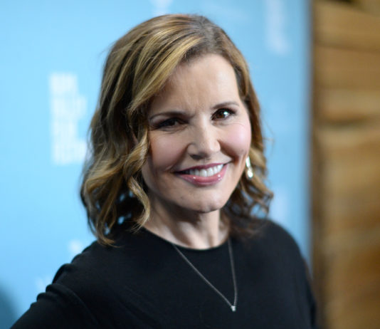Geena Davis to Guest Star on “GLOW”