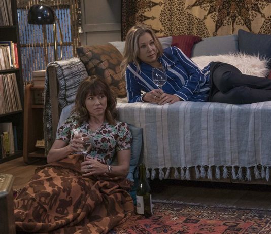 “Dead to Me” Renewed for Season 2