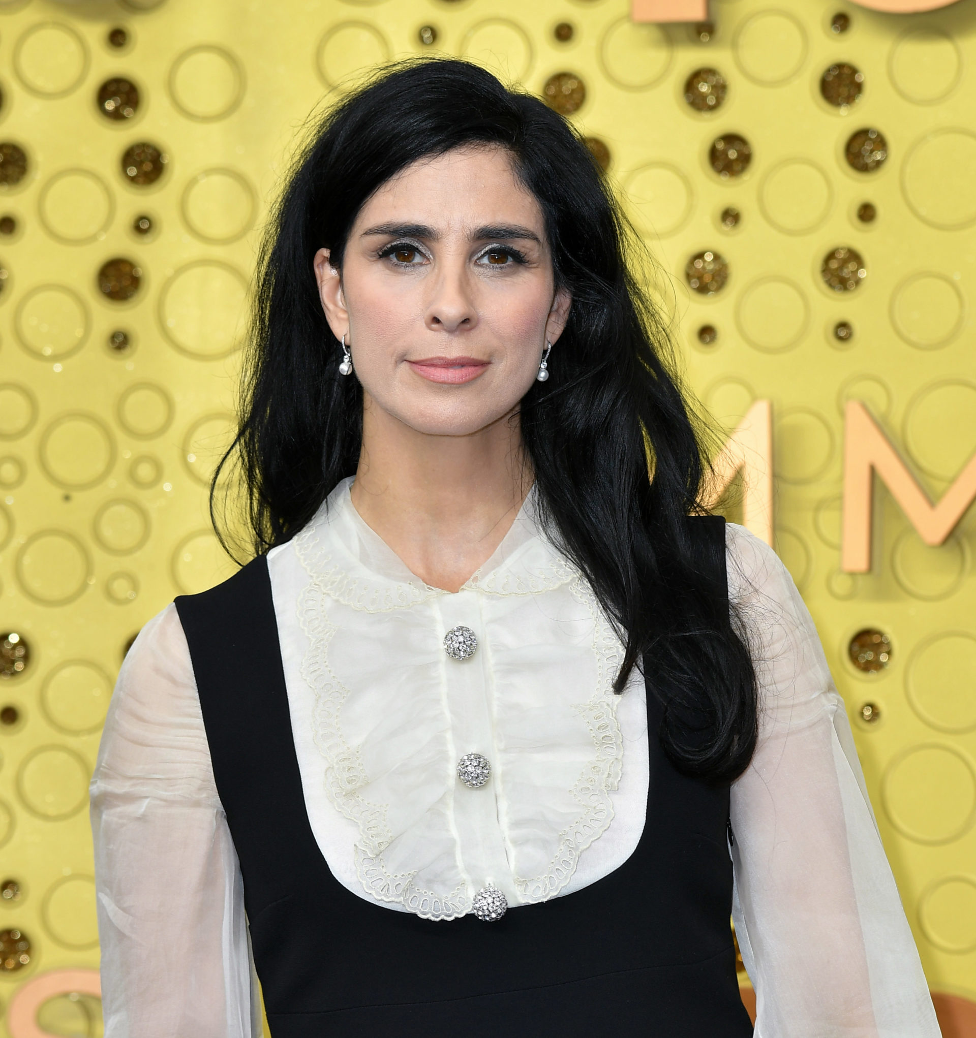 Sarah Silverman Sets New HBO Comedy Special Entertainment For Us